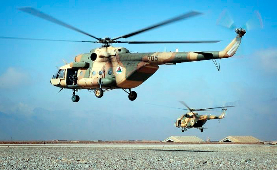 Россия опасается, что угнанные в Узбекистан и Таджикистан афганские самолеты и вертолеты могут оказаться на Украине 