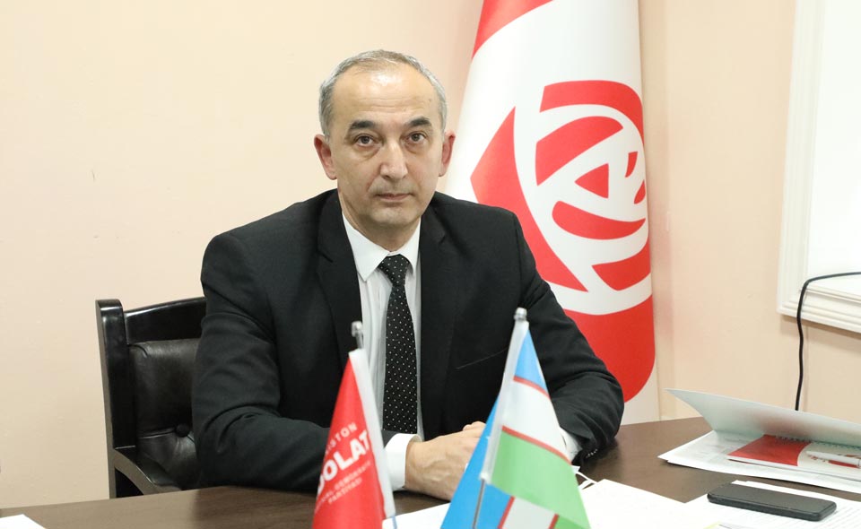 Вторым кандидатом в президенты Узбекистана стал лидер партии "Адолат" Бахром Абдухалимов