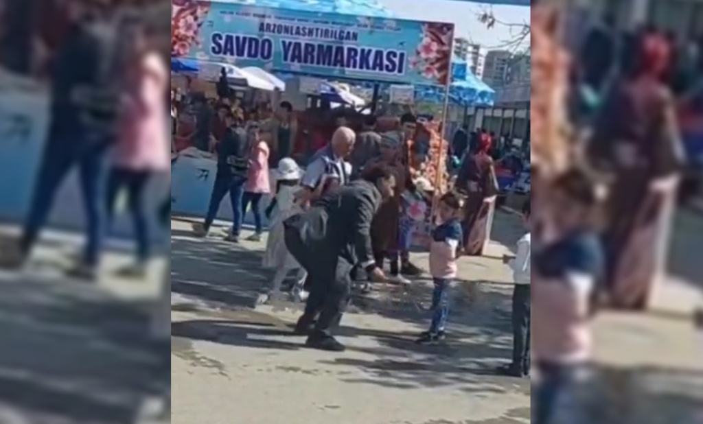Странные танцы. Узбекистанцы продолжают удивлять окружающих своим умением отрываться под музыку несмотря ни на что   